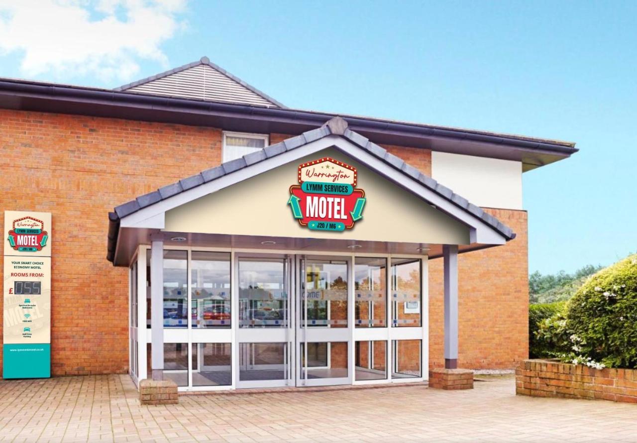 Warrington Motel, J20 M6 Lymm Services Kültér fotó